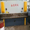 []出售一套13年四米长数控折弯机剪板机